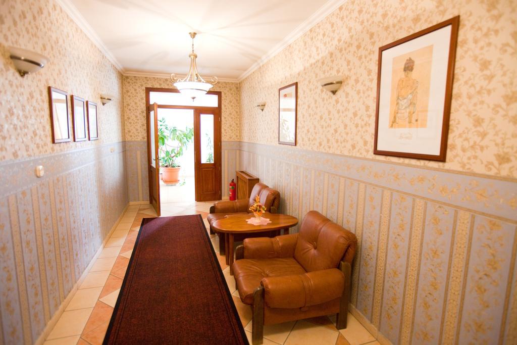 Aparthotel Göcsej Palatinus Étterem és Panzió Zalaegerszeg Camera foto